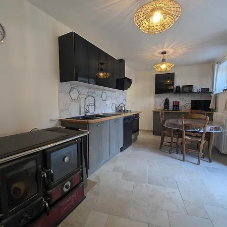 Le Saint Goth Holiday home